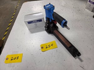 Fasco Pneumatic Box Stapler with St...