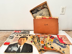 UG - Vintage Magazines and Newspapers