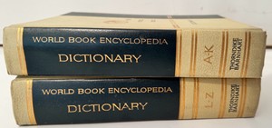 UG - 1964 World Book Encyclopedia Dictionary Set