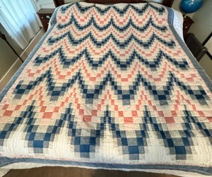B1 - Stunning Vintage Bargello Chevron Queen Quilt
