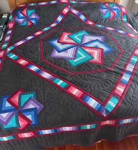 UP - Amish Handmade Colorful Pinwheel Quilt