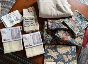 LR-Mixed Home Textile Lot