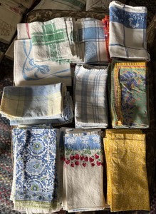 LR- Vintage Linen Table Napkins Collection