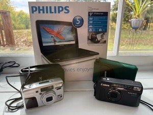 Tech & Film Camera Lot
