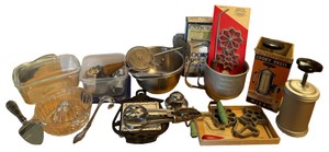 Vintage Kitchenware Baking & Gadget Lot
