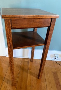 Antique Mission Style Oak Two-Tier Side Table & Plant Stand