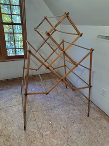 UG-Vintage Accordion Wooden Clothes Drying Rack