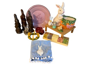 UK-Vintage Easter Bunny Collectibles & Decor Lot