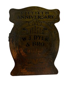 UK-Antique 1920 W.J. Dyer & Bro 50th Anniversary Brass Desk Paper Clip Clamp