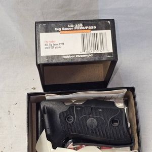 Crimson TRACE Sig P228229 Laser Grips, NIB