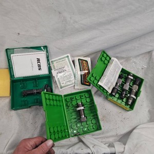 3 Sets Reloading dies, 223 Rem, 204 Ruger, 223 Rem