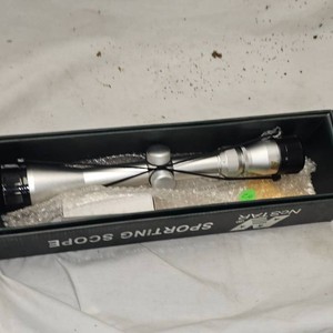 NIB, Nestor 3-9x40 Silver Scope