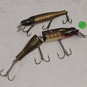 3-CREEK Chub Pikie Plugs, Antique Lures