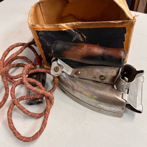General Electric Hi-Speed Carlos Model R & Original Box