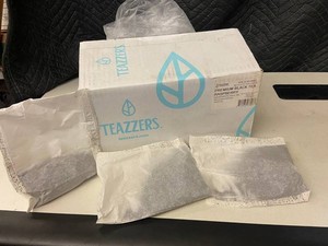 Teazzers Raspberry Black Tea - Case of 48 2 Oz Filter Packs