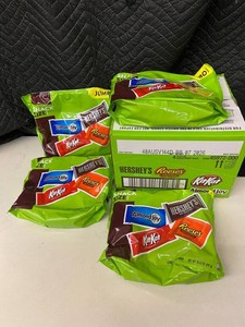 Hersheys Assorted Snack-Size Candy Bags 15.57oz (Lot of 4)