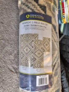 Oriental Weavers 3 Piece Rug Set