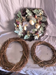 Wreath Lot-One Pre-Decorated For Fall, 2 Plain for crafting