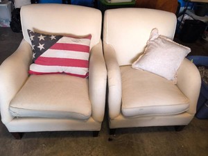 2 Armchairs- Off-WhiteCream colored  2 Pillows - Lot of 4