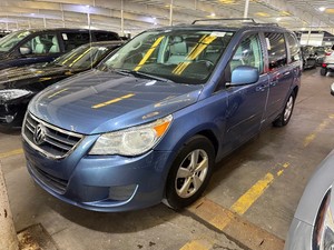2011 Volkswagen Routan SEL