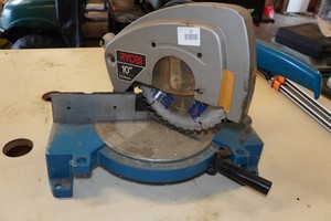 Ryobi 10 Compound Miter Saw
