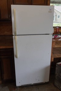 Frigidaire RefrigeratorFreezer
