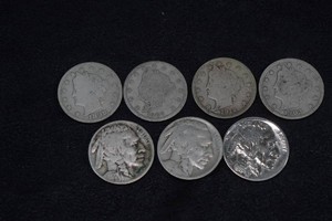 US Nickels - Liberty, Buffalo