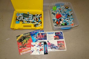 Vintage Fisher Price Construx Building Toys