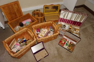 Vintage Baskets, Jewelry, and Makeup