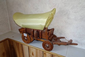Vintage Covered Wagon Lamp