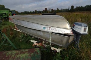 2 14 Aluminum Boats with Trailer and Evinrude 18 HP Motor