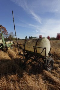 John Deere Tow Behind Water Tank - 7 Wide