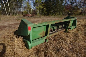 John Deere 444 4 Row Crop Header - 12 Wide