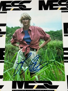 Laura Dern Autograph Photo