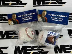 (2) Bert Blyleven How to Throw a Curve Ball Minnesota Twins Baseballs - In Package