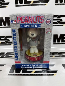 Snoopy 2014 All-Star Game Target Field Exclusive Baseball Figurine Minnesota Twins