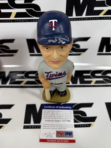 Harmon Killebrew Autograph w PSADNA Authenticity Minnesota Twins Baseball Bobblehead - In Box