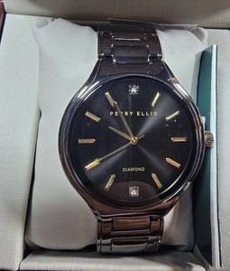 NEW Perry Ellis Ultra Thin Genuine Diamond Watch  Style PE0004GU.UK  Retails $120  Box