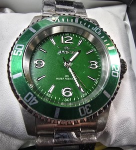 NEW Invicta Specialty Mens Watch  Green Dial & Bezel  40mm  Stainless Steel