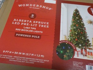 WonderShop 9 foot Alberta Spruce LED Pre-Lit Tree new in box