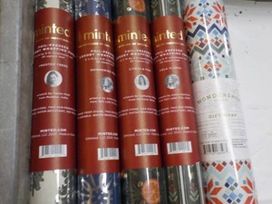 5 rolls Holiday Gift Wrap