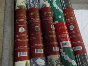 5 rolls Holiday Gift Wrap
