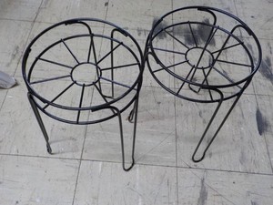 2 Metal Plant Stands