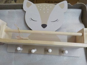 2 Kids Wall Hooks