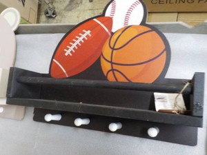 2 Kids Wall Hooks