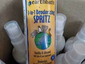 12 EarthBath 3 in 1 Deodorizing Spritz
