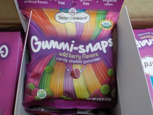 Case of 8 Boxes Wild Berry Flavors Torie and Howard Gummi Snaps -3 oz bags past best date