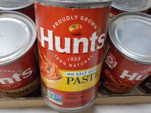 24 Cans Hunts 6 oz Tomato Paste