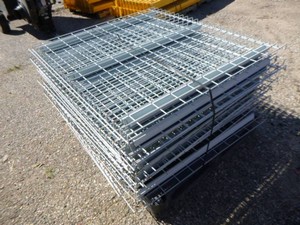 20 Pallet Racking 46 X 42 Wire Decks