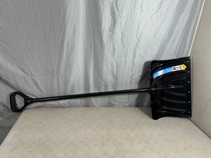 New 18 inch Suncast Snow Shovel